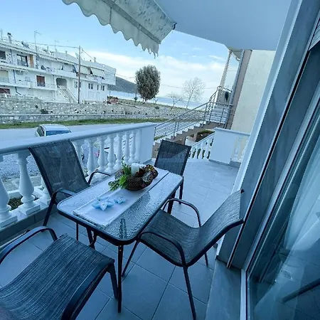 Coastline Apartment Nea Peramos  Exterior photo
